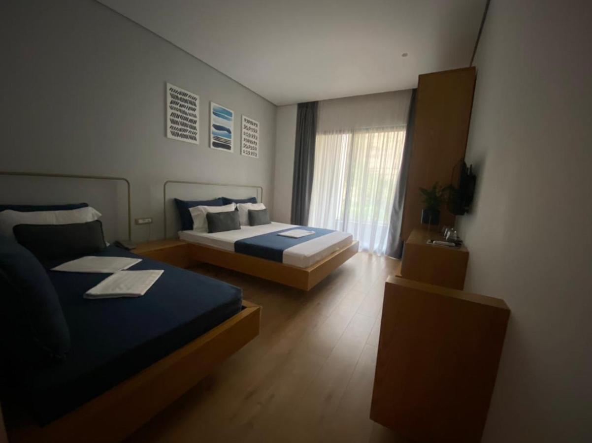 Vlorë H&M Hotel מראה חיצוני תמונה