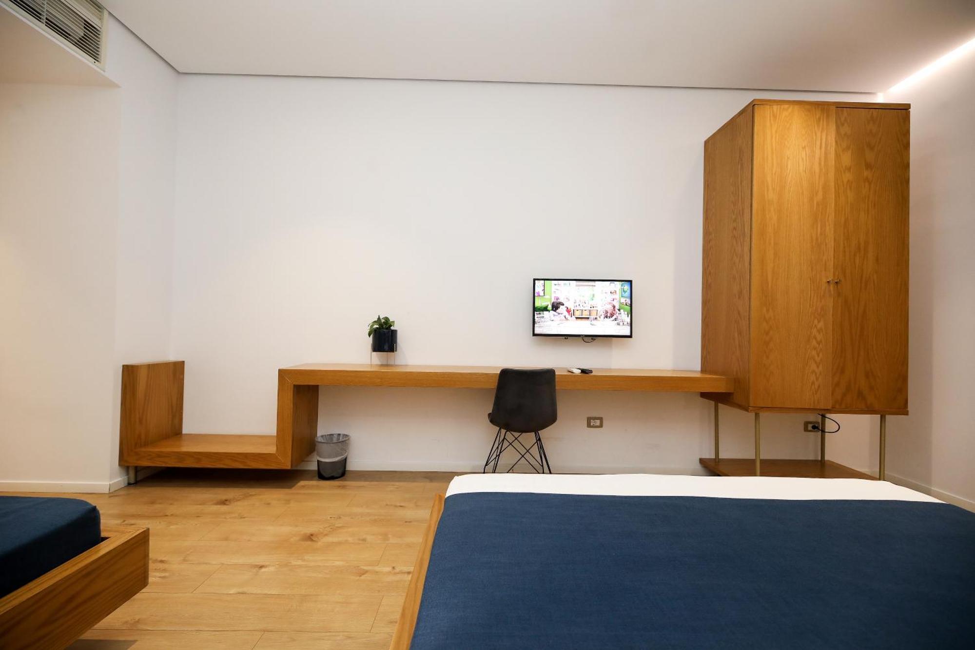 Vlorë H&M Hotel מראה חיצוני תמונה