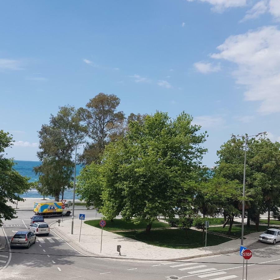 Vlorë H&M Hotel מראה חיצוני תמונה